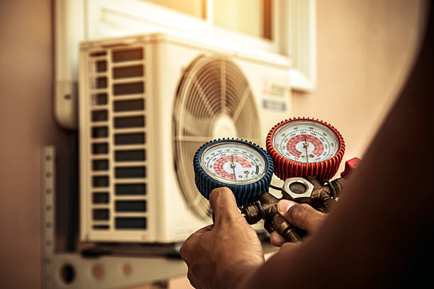 Professional Ductwork Repair technician working in Thermal, CA